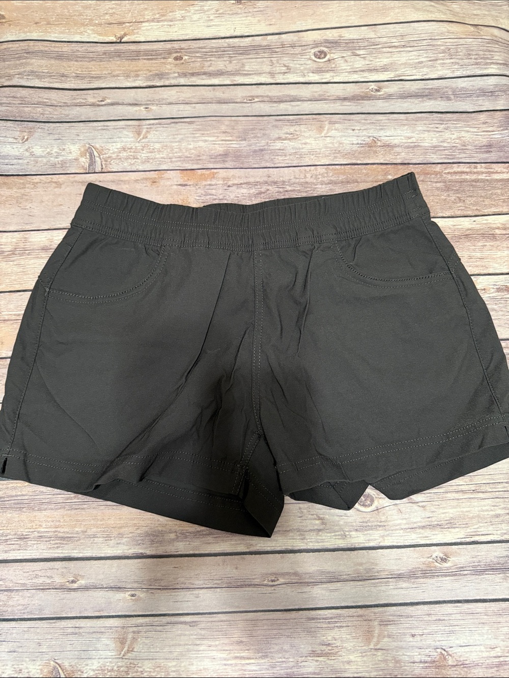 Prana Shorts - Size 10 Inseam 3”